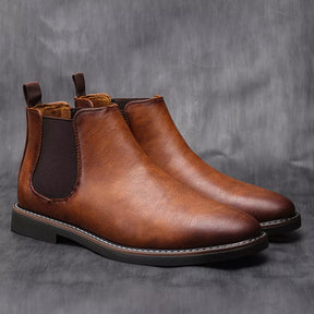 Bota Masculina Chelsea em Couro